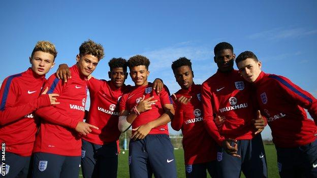Sancho (fourth from left) and Foden (far right) were team-mates for the England Under-17s...
