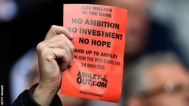 Newcastle fans protest against Mike Ashley