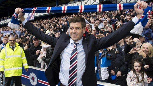 Thousands of fans turned up to welcome Steven Gerrard to Ibrox