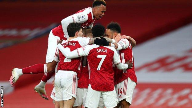 Arsenal celebrate victory