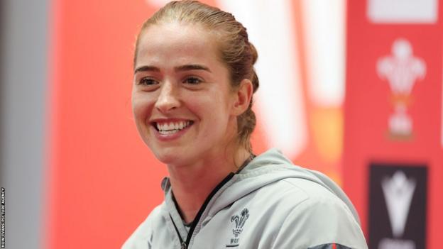 Lisa Neumann at a Wales press conference
