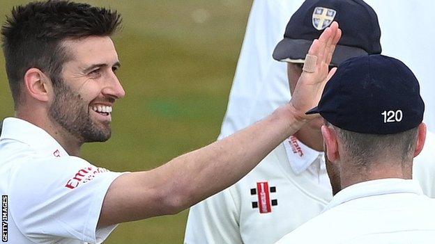 England's Mark Wood took three wickets on his first Championship appearance since 2018 as Durham rolled Warwickshire for 87 at Chester-le-Street