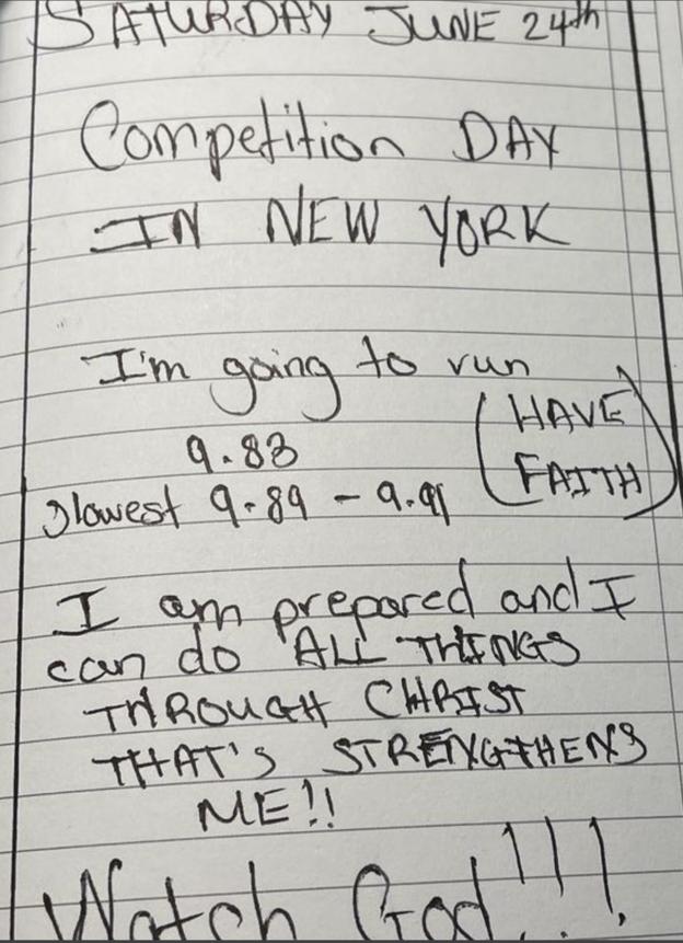 Zharnel Hughes ndau një foto të shënimeve të tij në Instagram ku shkruhej: “Dita e konkursit në Nju Jork. Unë do të vrapoj 9.83'.
