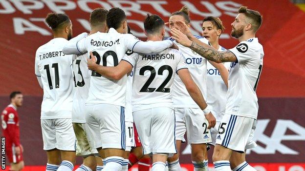 Liverpool 4 3 Leeds United Premier League Return Magnificently Chaotic For Marcelo Bielsa S Club Bbc Sport