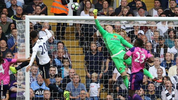 Jordan Pickford 'one of best I've worked with' - BBC Sport