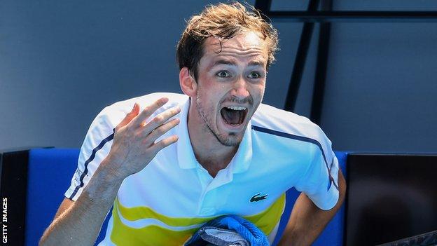 Australian Open: Daniil Medvedev wins despite coach walking out - BBC Sport