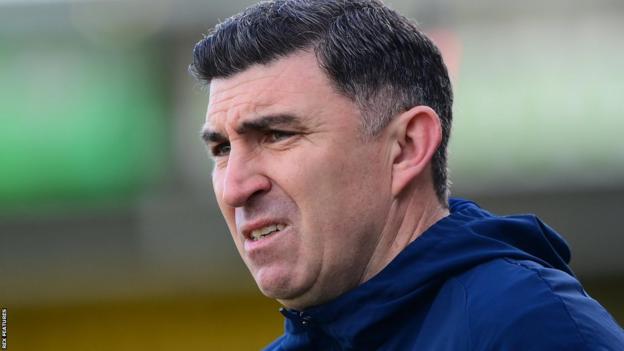 Kevin Maher: Southend boss seeks clarity about club's future - BBC Sport