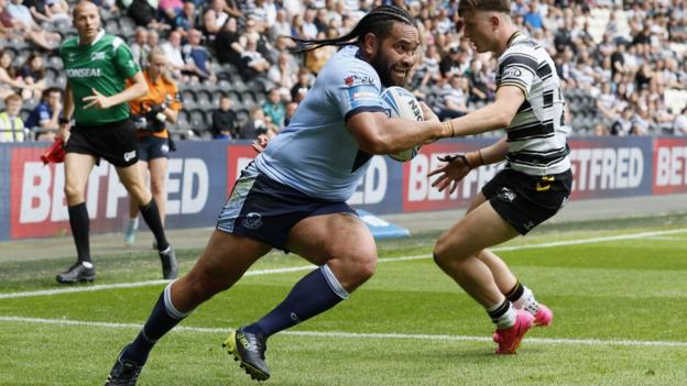 St Helens centre Konrad Hurrell scores his 99th career try in the Challenge Cup tie against Hull FC