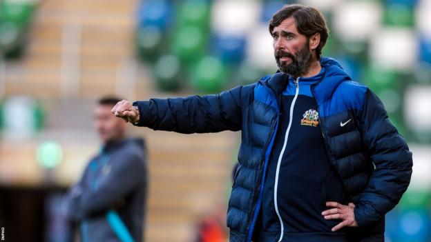 Glenavon manager Gary Hamilton