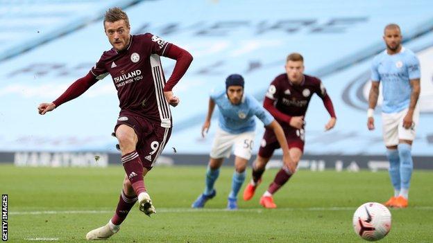 Manchester City 2 5 Leicester City Jamie Vardy Hat Trick Inspires Visitors To Comeback Win Bbc Sport