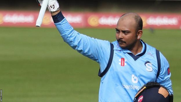 Prithvi Shaw: Northamptonshire re-sign India batter for most of 2024 season  - BBC Sport