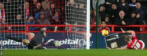 Aaron Wilbraham scores