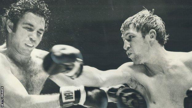 Ken Buchanan (right) held the WBC and WBA world titles in 1971