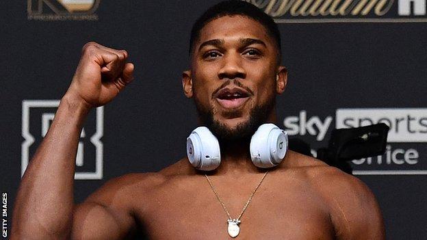 Anthony Joshua weighs in