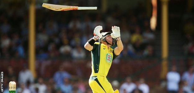 David Warner loses his bat