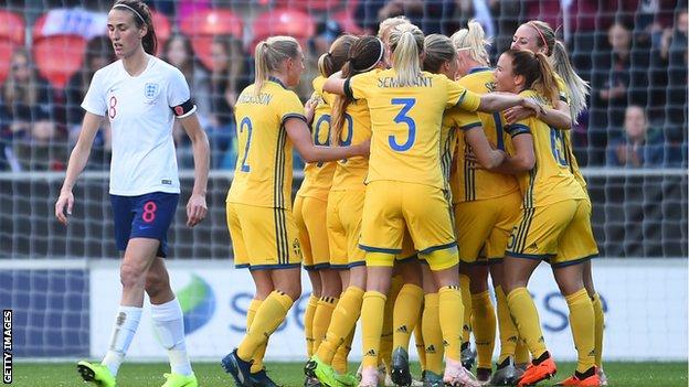 Sweden celebrate Anna Anvegard's close-range strike that put the visitors 2-0 ahead
