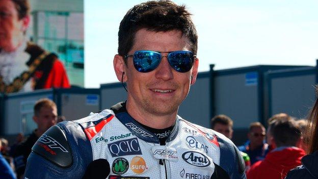 Isle of Man TT: Dan Kneen's father makes emotional tribute after son's ...