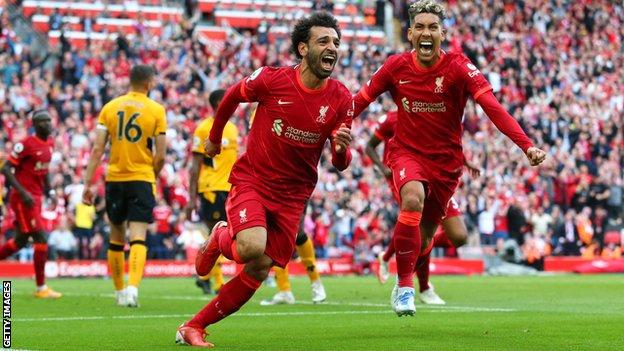 Mohamed Salah celebrates goal