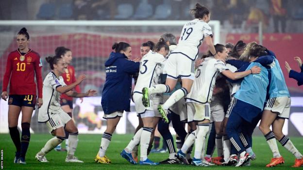 España 2-3 Italia: La campeona del mundo pierde en la Liga de Naciones Femenina