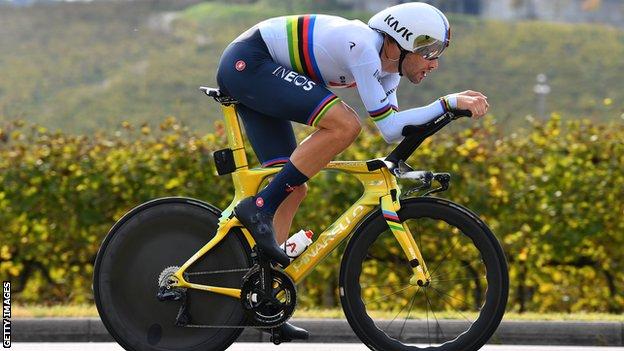 filippo ganna tt bike