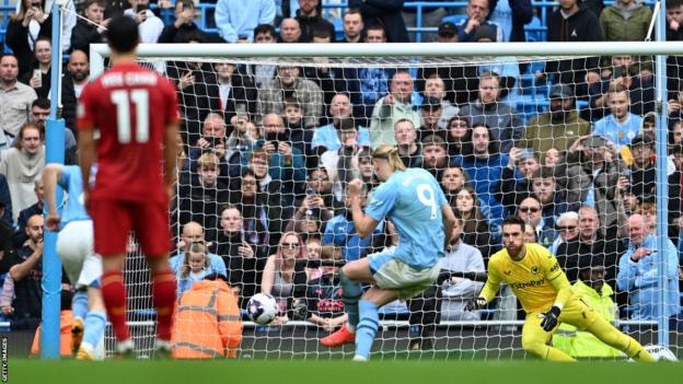 Erling Haaland scores his third goal for Manchester City against Wolves