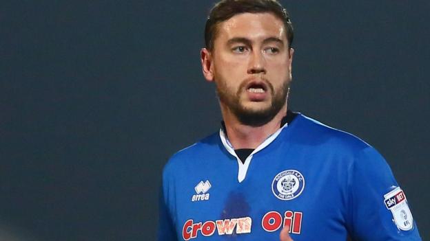 Steven Davies: Blackpool re-sign striker on short-term deal - BBC Sport