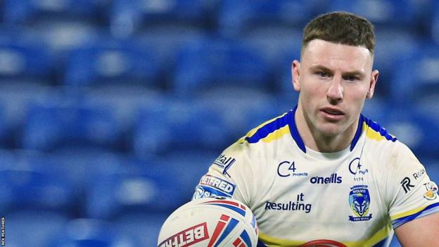 George Williams continued his fine form for Warrington Wolves this season and scored in their win over Salford Red Devils