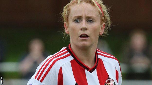 Rachel Furness: Reading sign Northern Ireland midfielder from ...