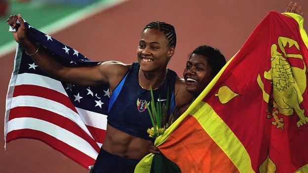 Marion Jones and Susanthika Jayasinghe at the 2000 Sydney Olympics