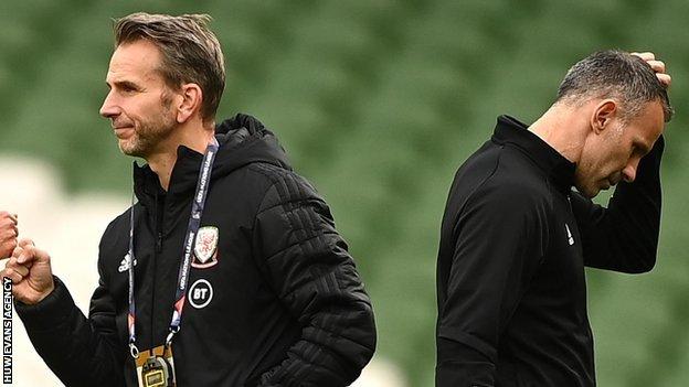 Jose Mourinho Spurs Boss Unhappy With Arsenal Coach Albert Stuivenberg S Wales Role Bbc Sport