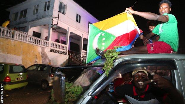 Comoros fans in Moroni