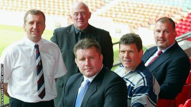 Welsh rugby: Where have the nation's top-flight coaches gone? - BBC Sport