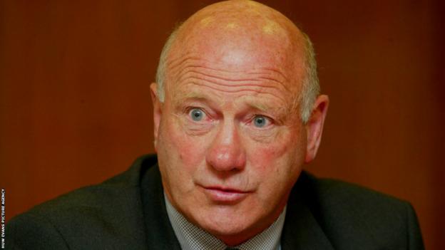 Terry Cobner is a former Pontypool and Wales flanker