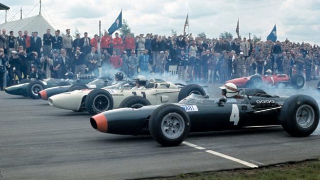 Jim Clark, Graham Hill, Ritchie Ginther, Jackie Stewart en John Surtees