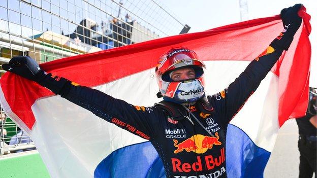 El éxito de Max Verstappen en el GP de Holanda: ‘Nunca había visto un país como este detrás de un piloto’