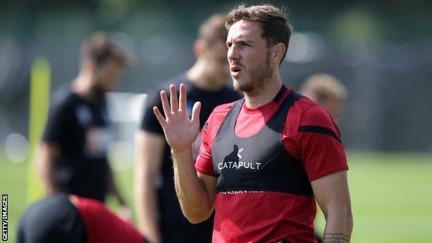 Dan Gosling: Watford sign Bournemouth midfielder on two-and-a-half year ...