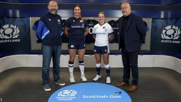 SRU staff announce a deal with Scottish Gas to support women's rugby