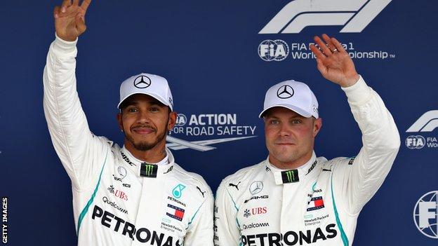 Lewis Hamilton (left) and Valtteri Bottas