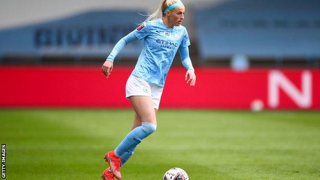 Chloe Kelly, delantera del Manchester City, renueva contrato hasta 2025 cloe kelly
