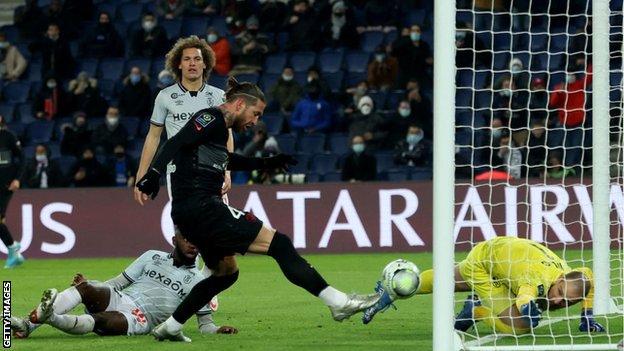 Sergio Ramos scores goal in last PSG game - Futbol on FanNation