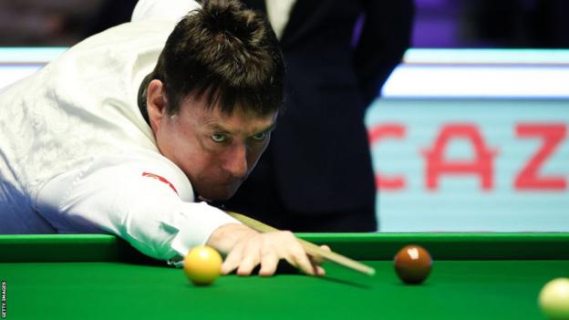 Jimmy White werd uitgeschakeld in de German Masters door Jack Lisowski