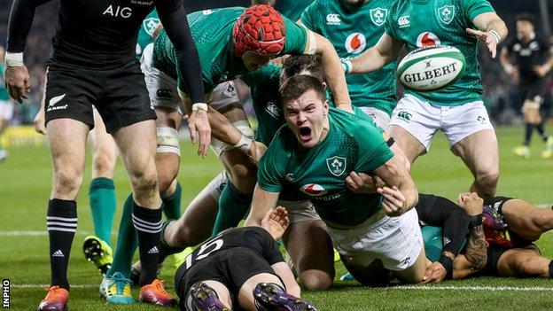 Jacob Stockdale shows his delight after scoring Ireland's crucial try