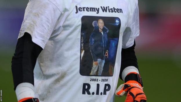 Manchester City's players warmed up in T-shirts in memory of Jeremy before an FA Youth Cup semi-final match with Blackburn shortly after his passing