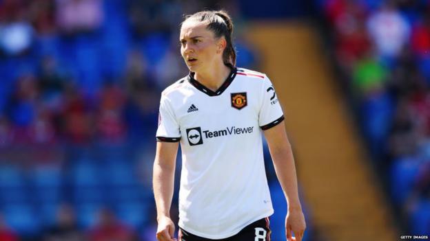 Manchester United Women sign Vilde Bøe Risa but search for manager goes on, Women's football