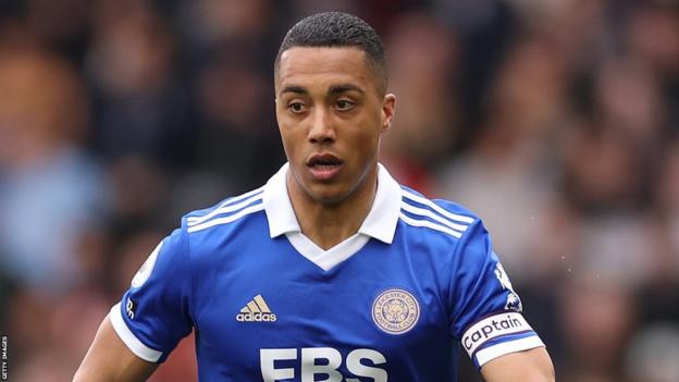 Youri Tielemans playing for Leicester