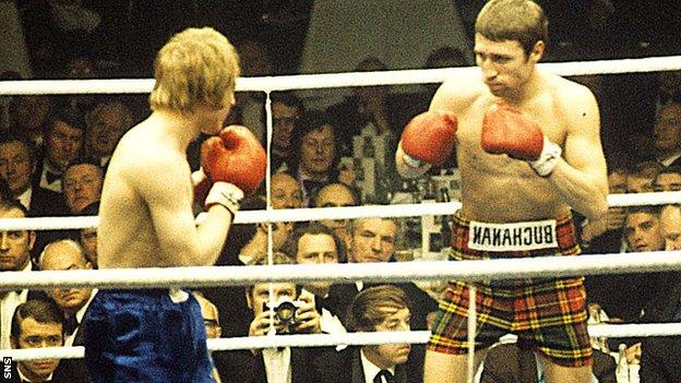 Buchanan (right) beat fellow Scot Jim Watt by a decision in 1973 to reclaim the British lightweight title