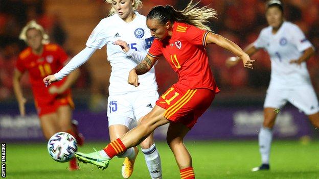 Natasha Harding scores Wales' second goal