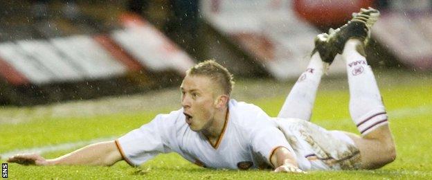 Richie Foran celebrates a goal for Motherwell
