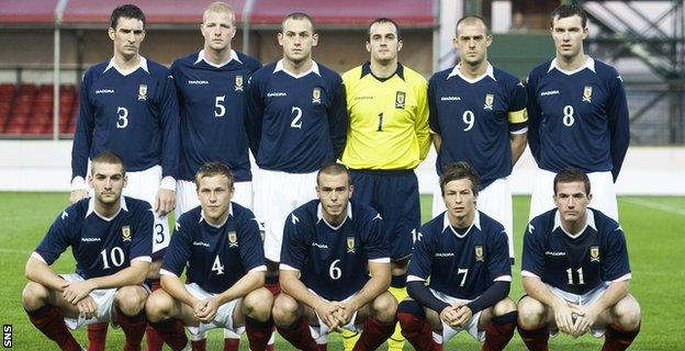 Steven Lennon lines up for Scotland Under-21s in September 2008