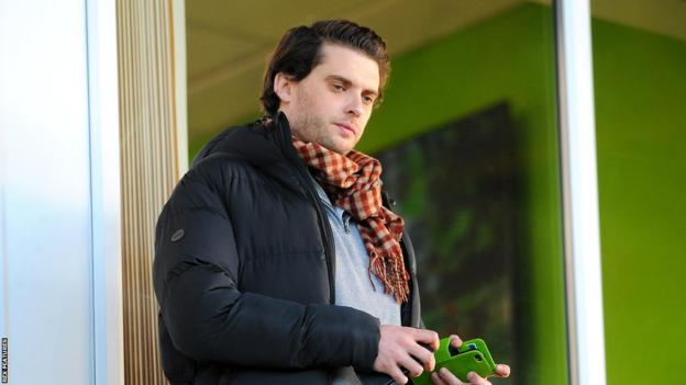 Forest green rovers scarf top